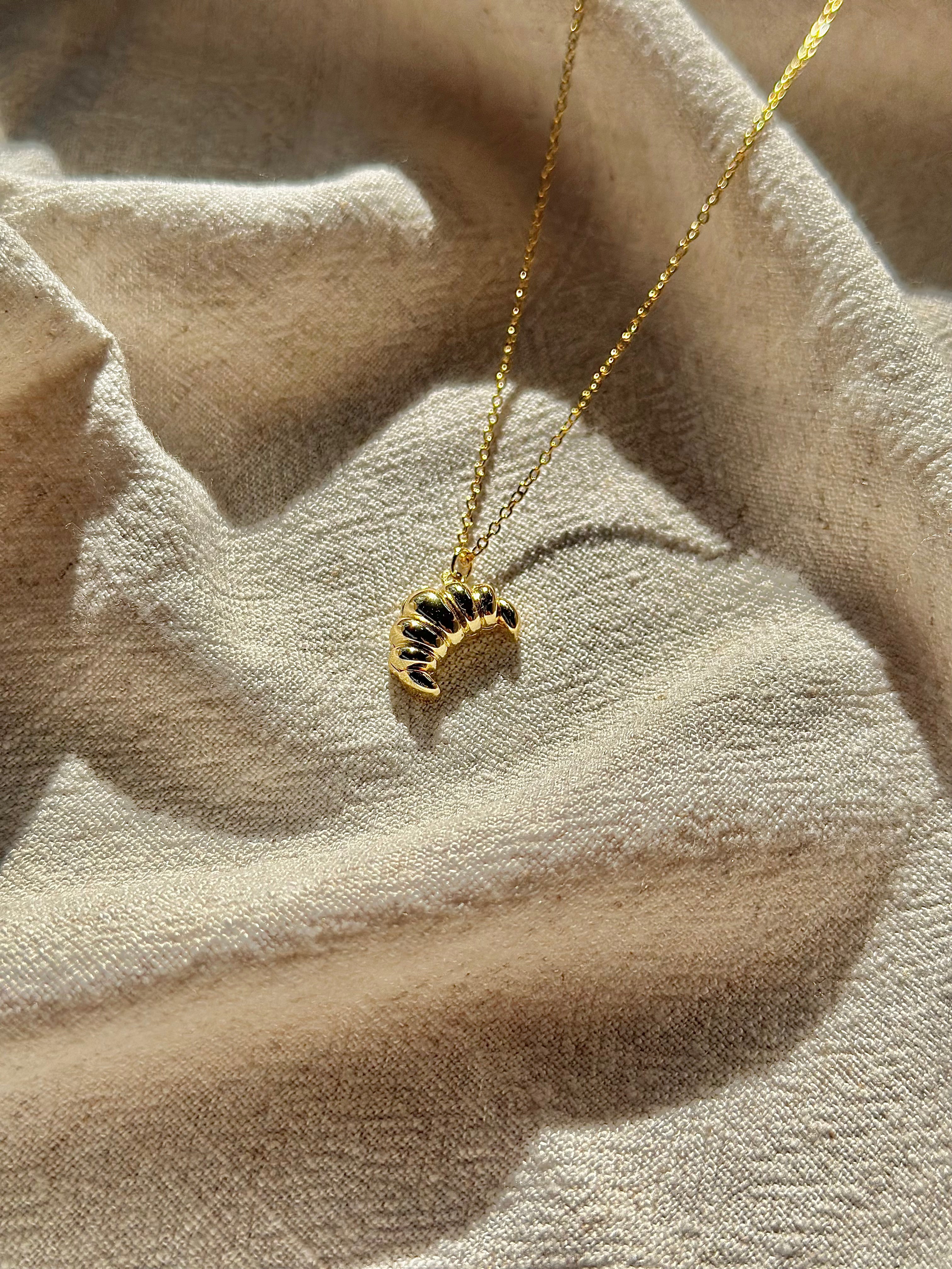 Buttery Bliss Necklace